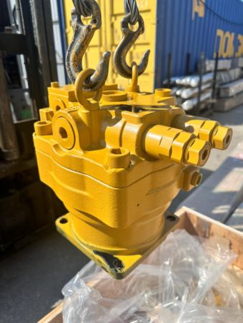 Гидромотор CAT330 516-0465 Genuine